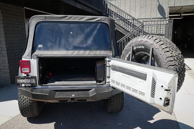 2008 Jeep Wrangler Unlimited Sahara photo 23