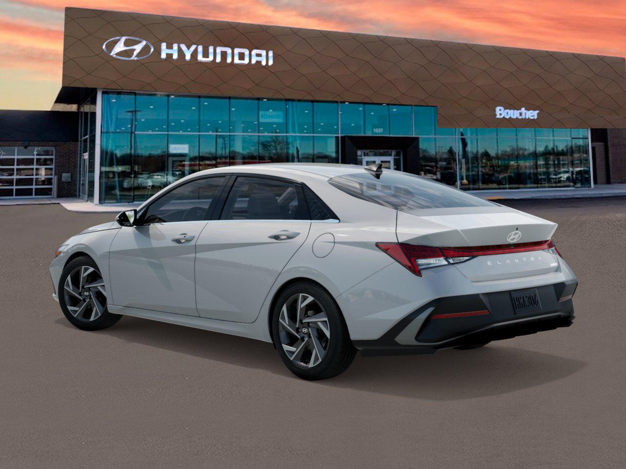 2025 Hyundai Elantra Limited photo 3