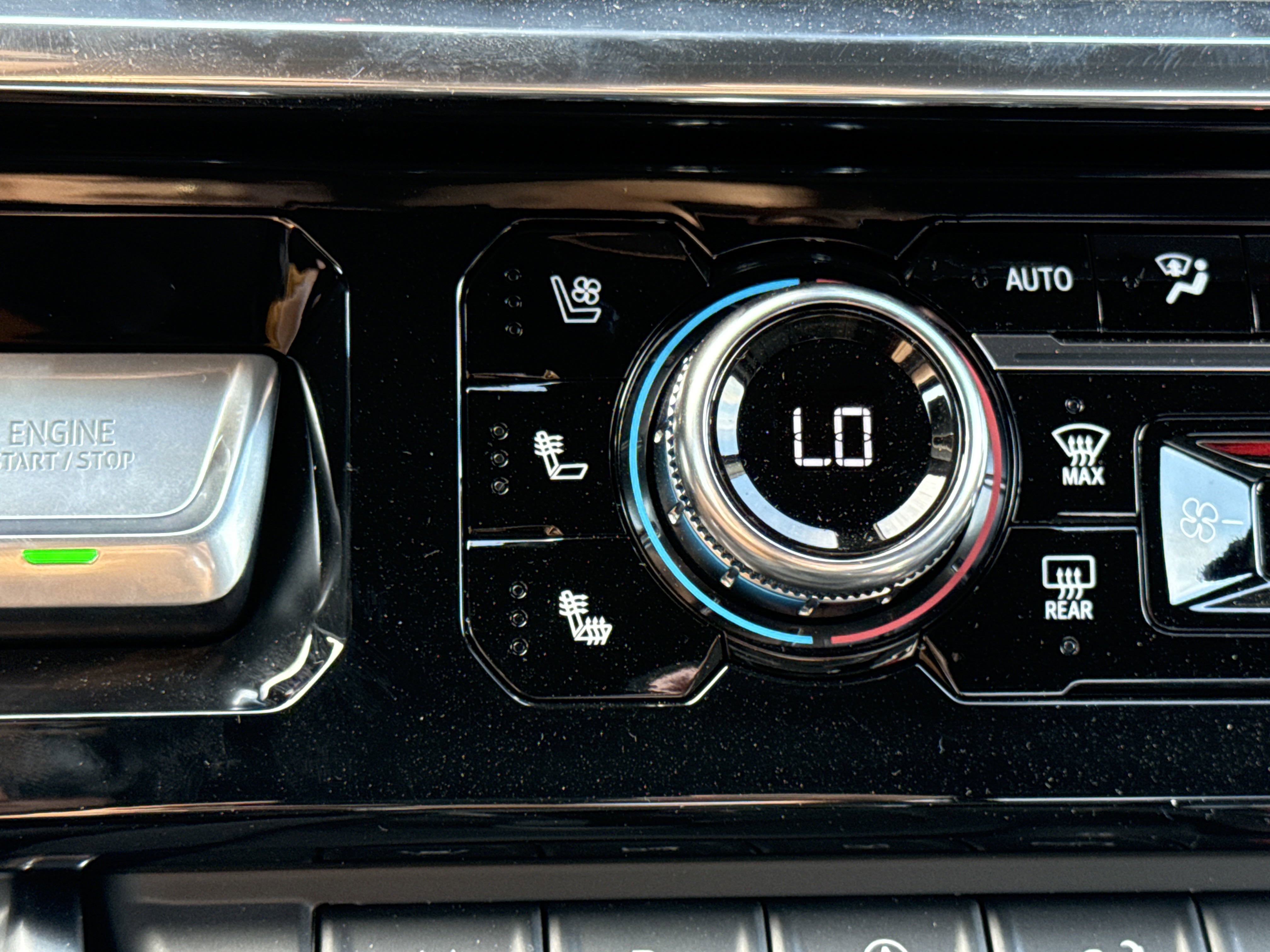 2025 Gmc Sierra Denali photo 14