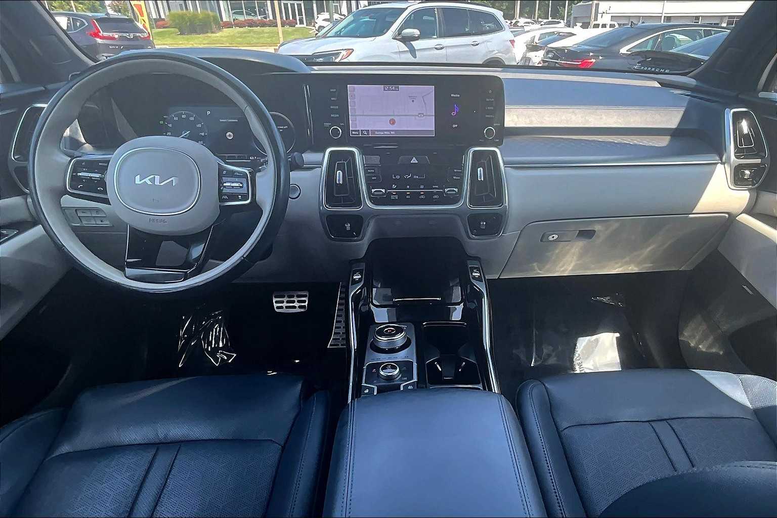 2022 Kia Sorento Plug-In Hybrid SX Prestige photo 12