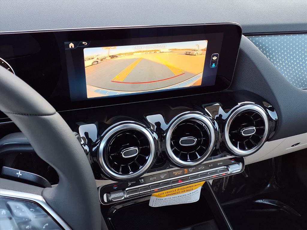 2026 Mercedes Benz GLA 250 photo 3