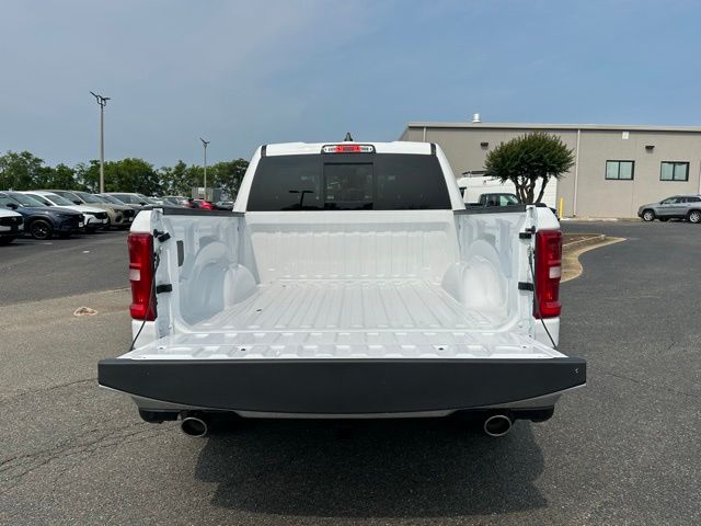 2025 Ram 1500 Laramie photo 12