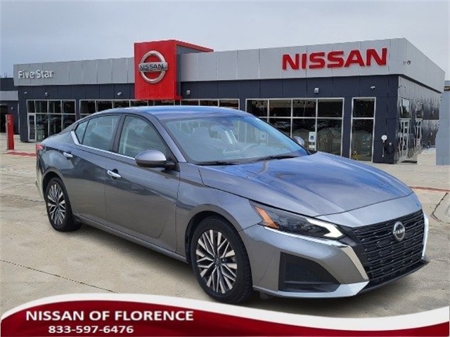 2023 Nissan Altima SV