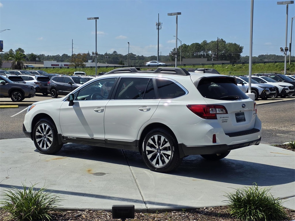 2017 Subaru Outback 2.5i Limited photo 4