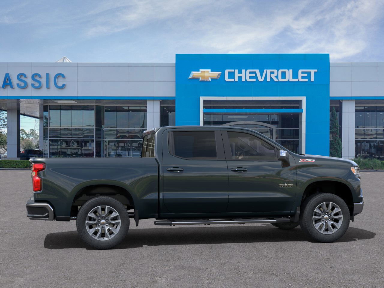 2025 Chevrolet Silverado 1500 LT photo 4