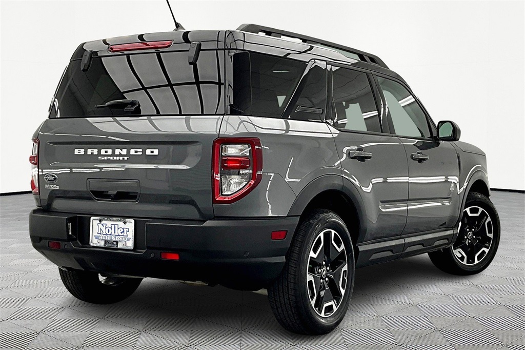 Used 2023 Ford Bronco Sport Outer Banks with VIN 3FMCR9C66PRD10599 for sale in Kansas City