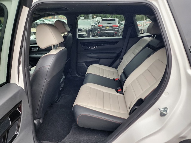 2024 Honda CR-V Hybrid Sport Touring photo 21