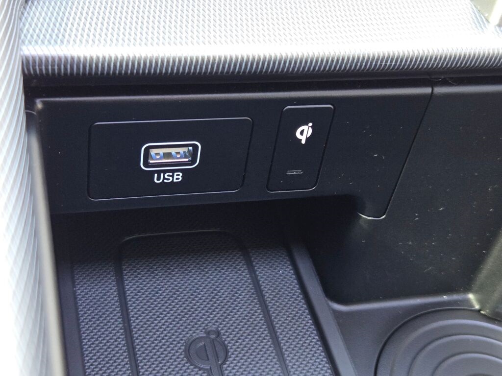 2024 Hyundai Palisade Limited photo 24