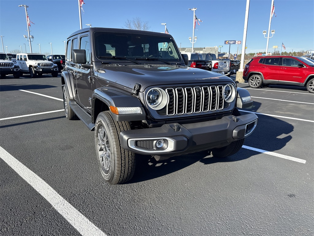 2026 Jeep Wrangler 4-Door Sahara's photo