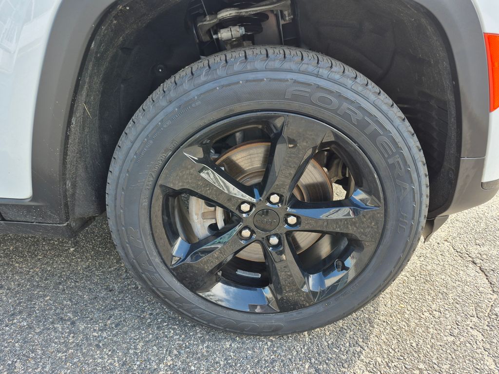 2021 Jeep Grand Cherokee Altitude photo 7