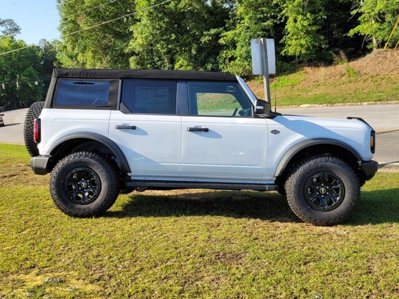 2024 Ford Bronco Wildtrak photo 13