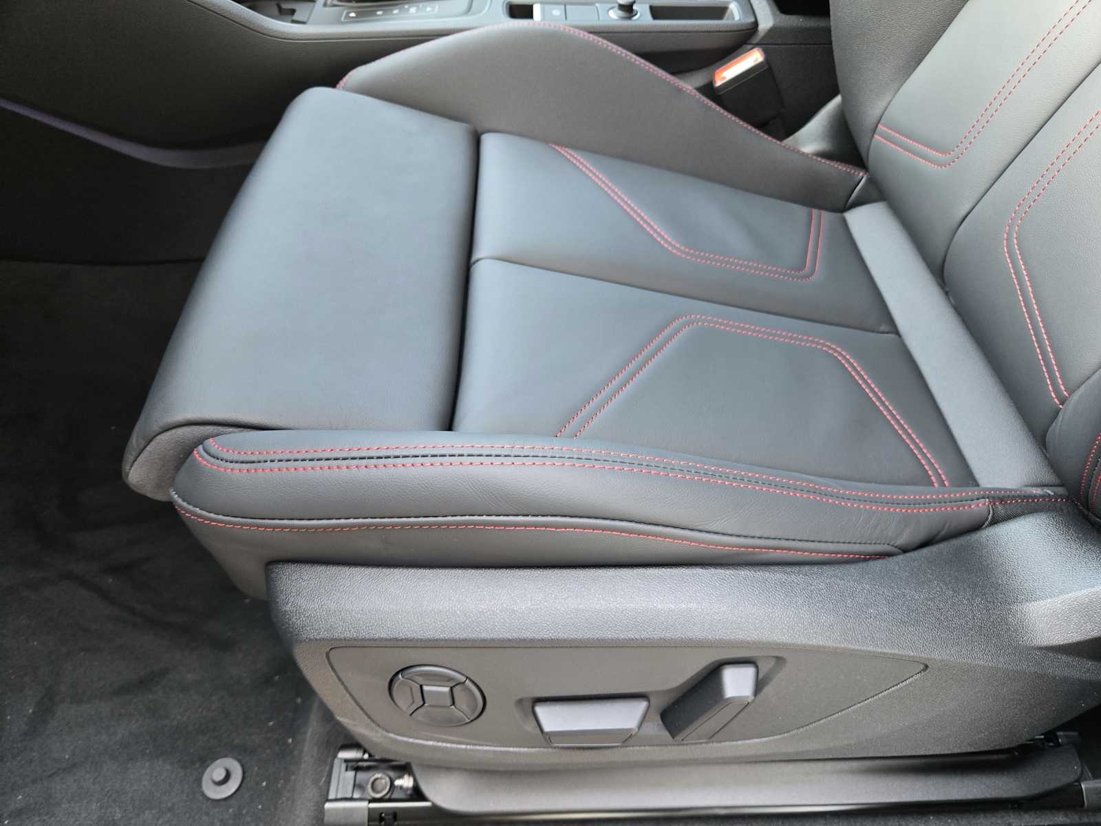 New 2025 BLACK Audi S line Premium Plus image 16