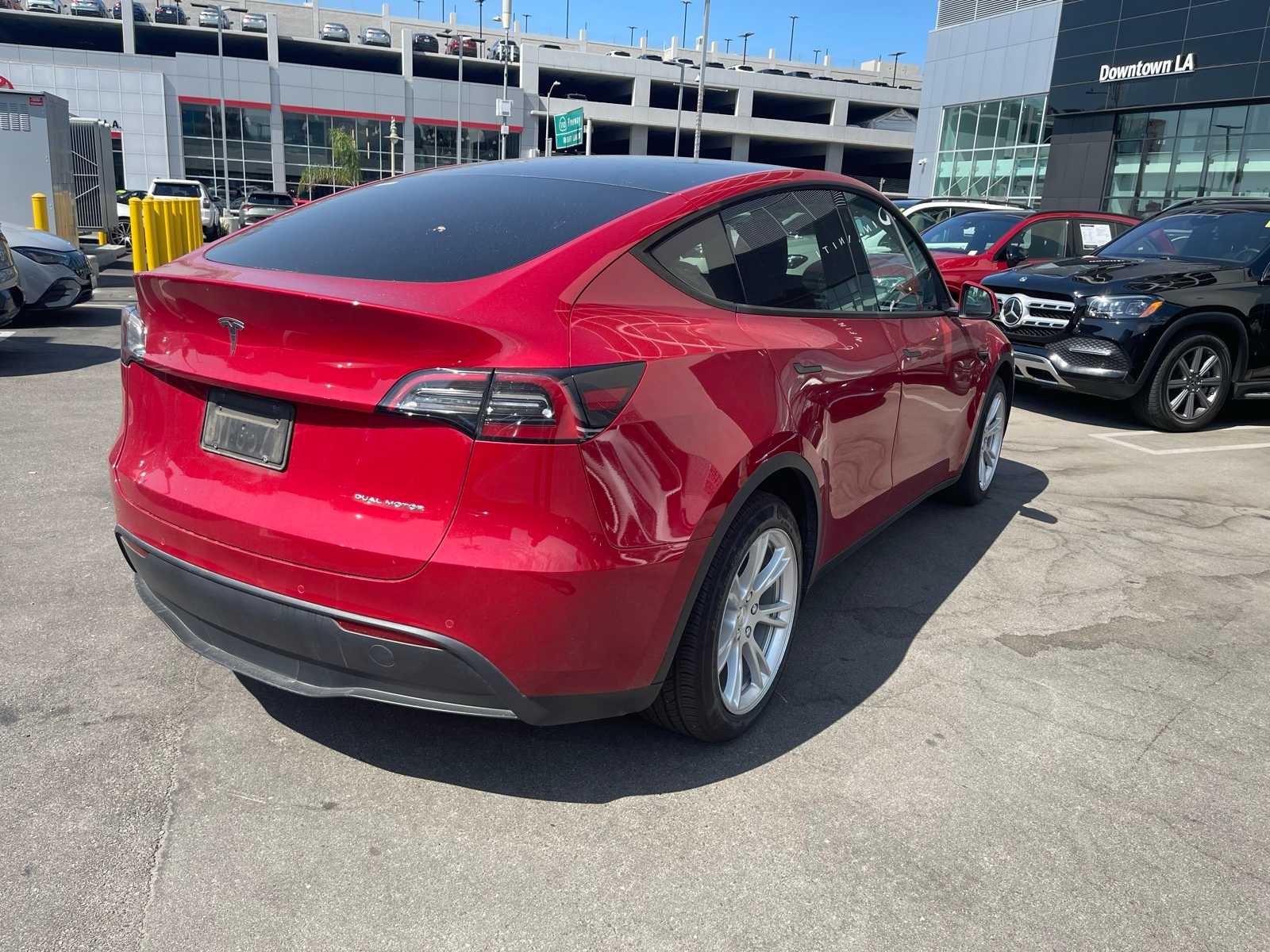 Used 2021 Tesla Model Y Long Range with VIN 5YJYGDEE6MF182000 for sale in Northfield, Minnesota