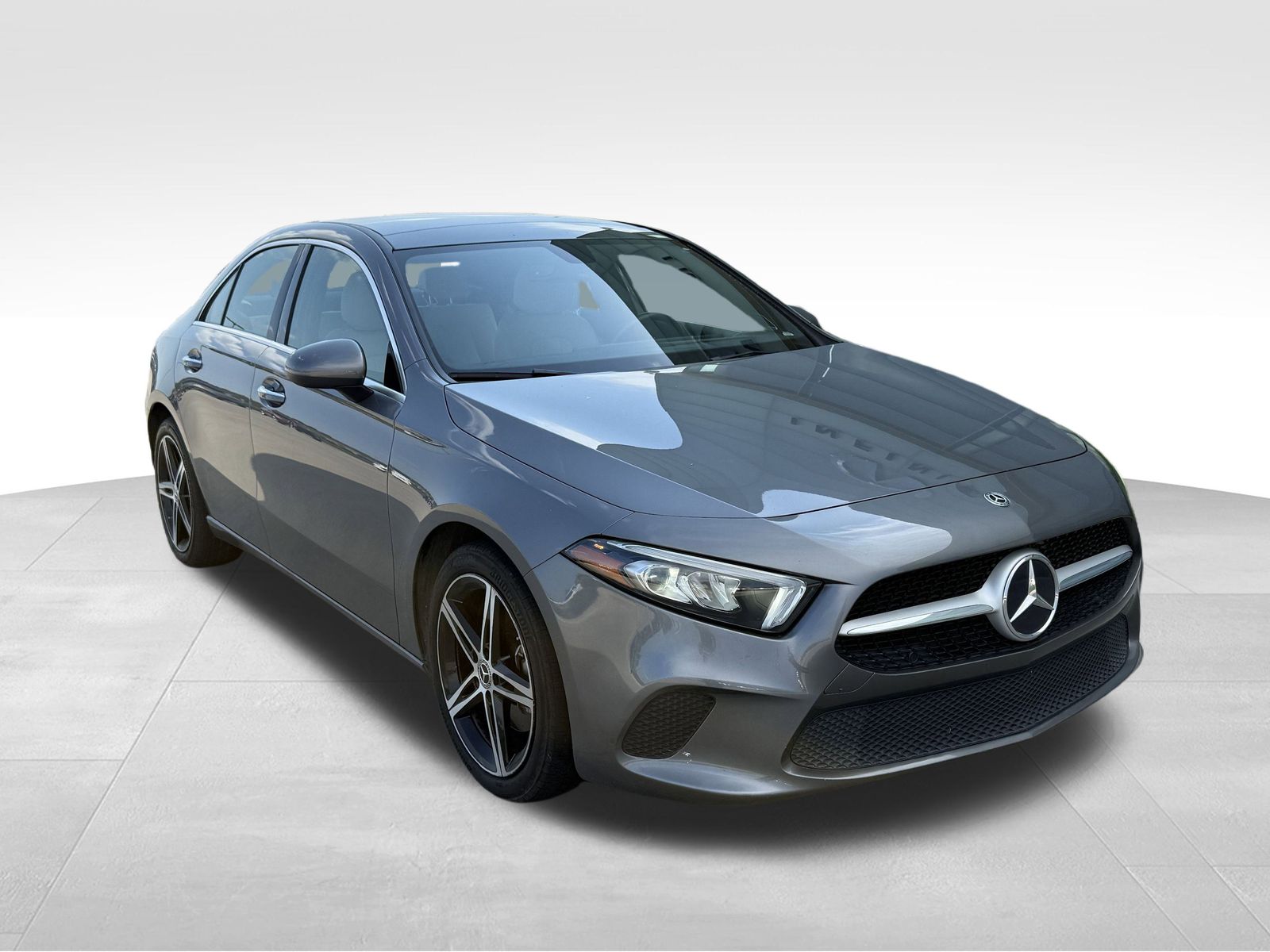 2020 Mercedes Benz A 220 4MATIC photo 2