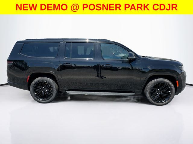 2025 Jeep Wagoneer L Series II Carbide photo 4