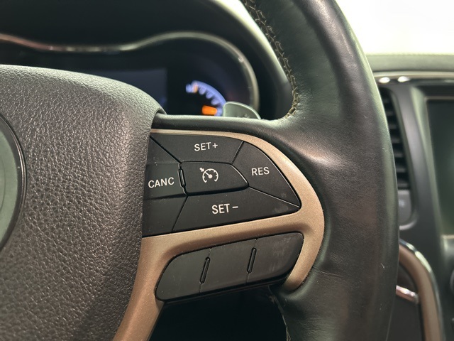 2015 Jeep Grand Cherokee Overland photo 8