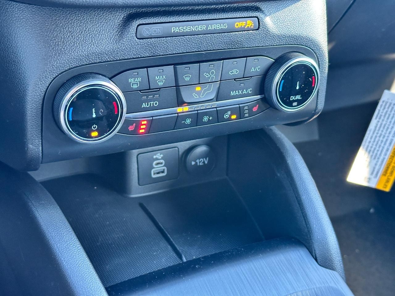 2025 Ford Escape ST-Line photo 13