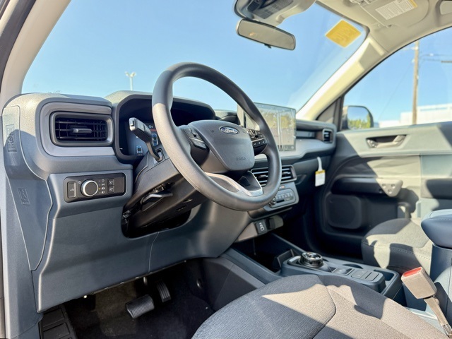 2025 Ford Maverick XL photo 14
