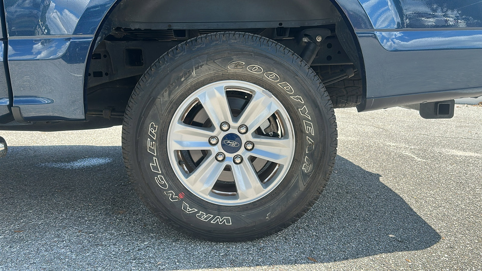2020 Ford F-150 XLT photo 17