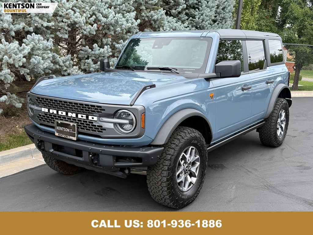2024 Ford Bronco Badlands photo 3