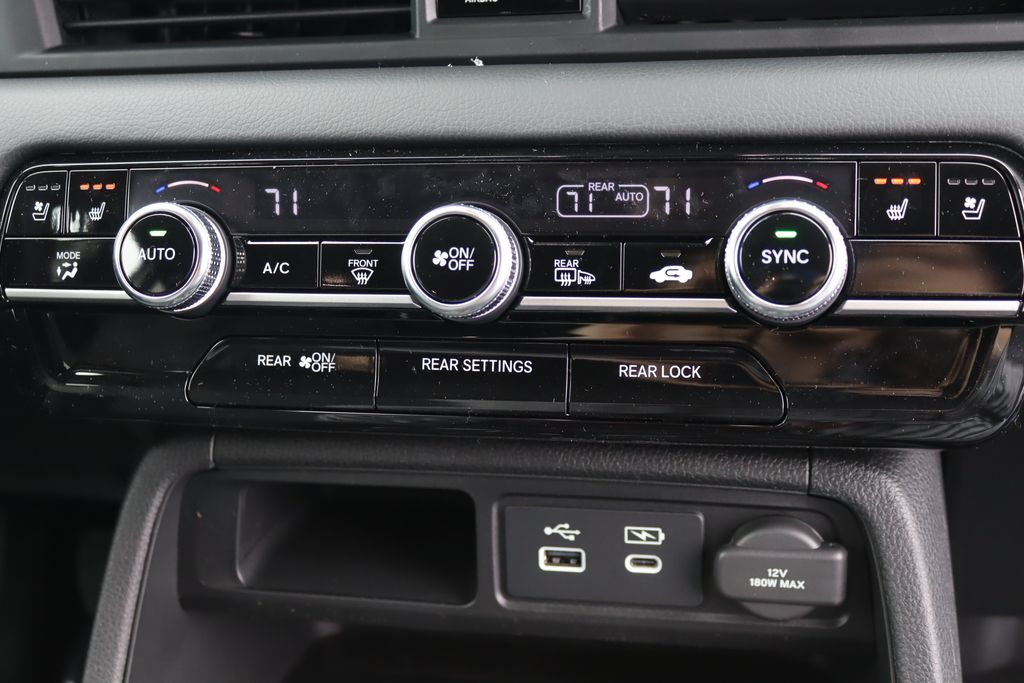 2025 Honda Pilot Elite photo 24