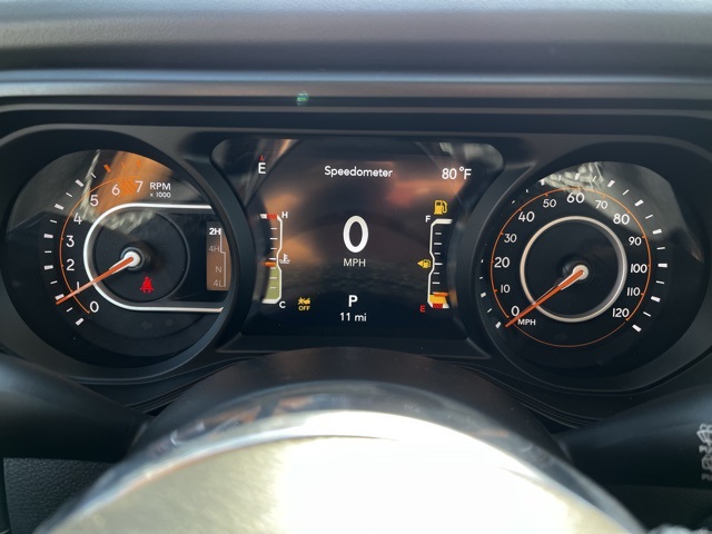 2025 Jeep Wrangler Sahara photo 11