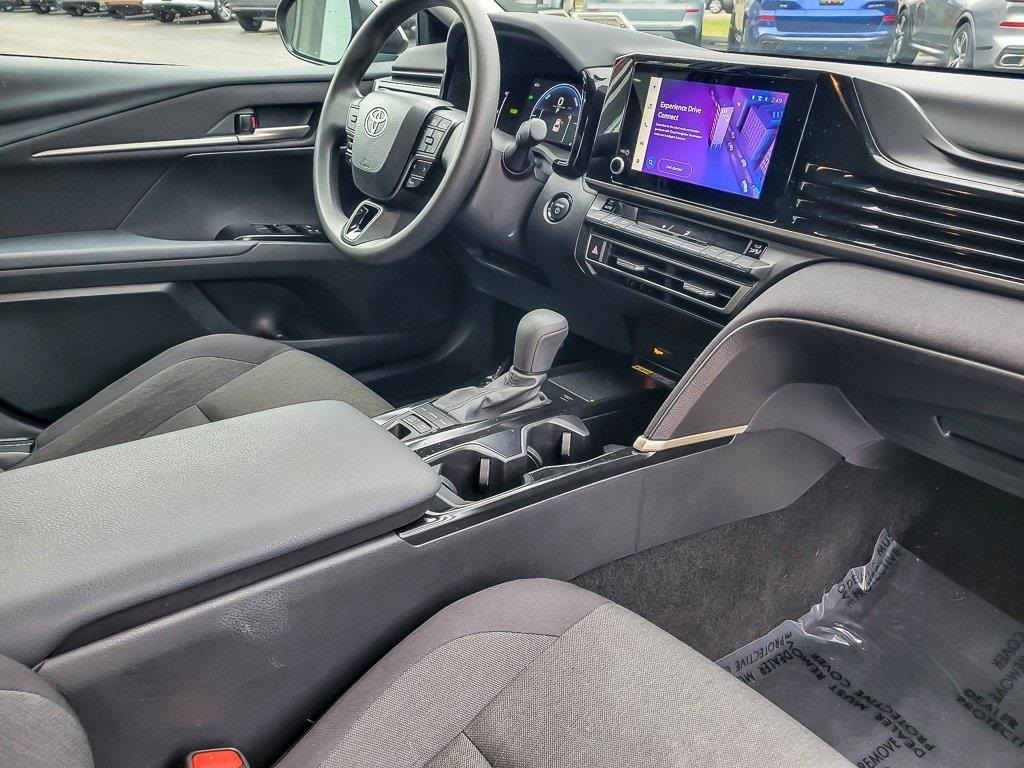 2025 TOYOTA CAMRY - Image 21