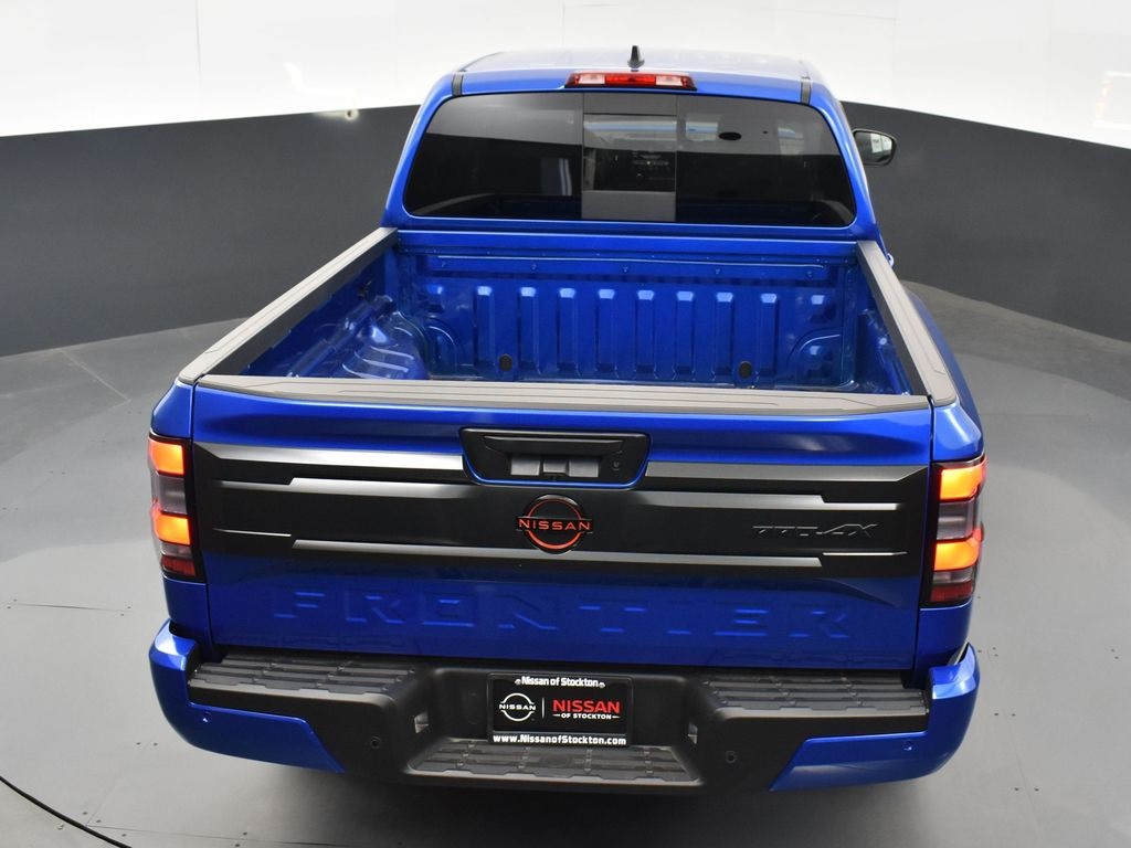 2025 Nissan Frontier photo 49