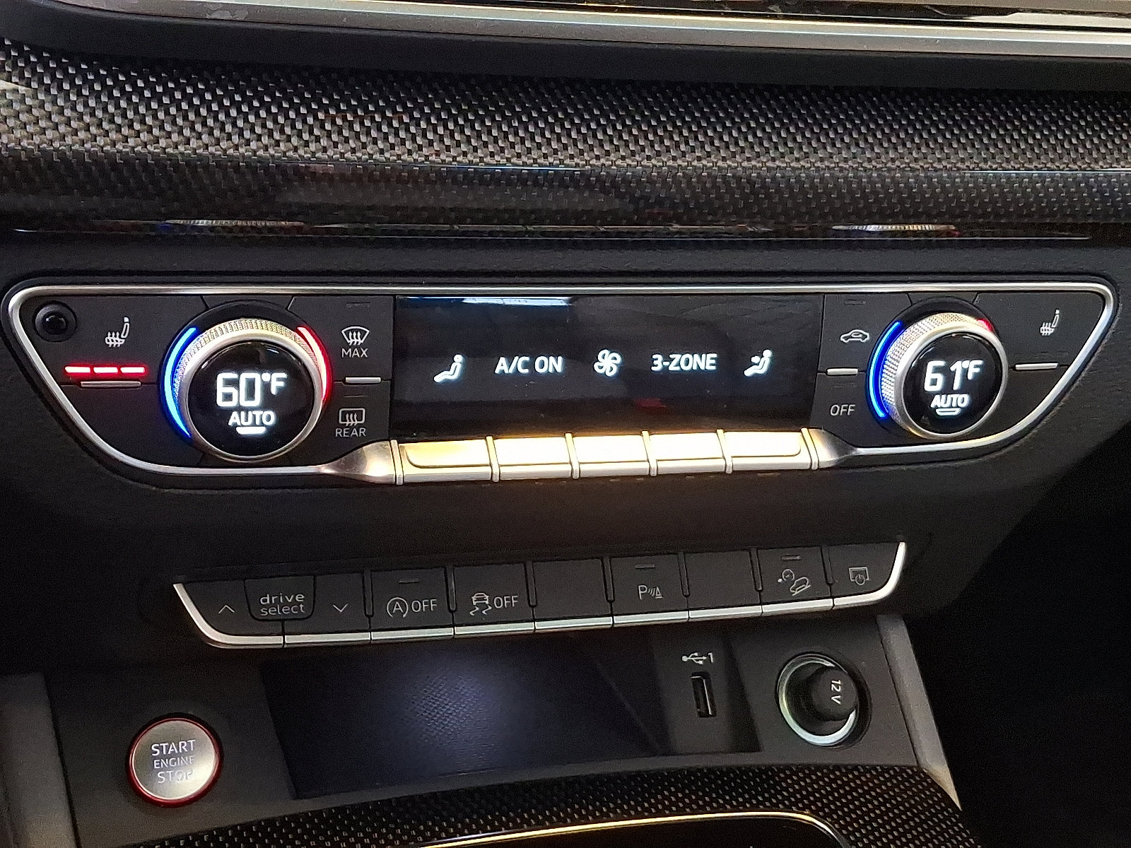 2024 Audi SQ5 Premium Plus photo 11