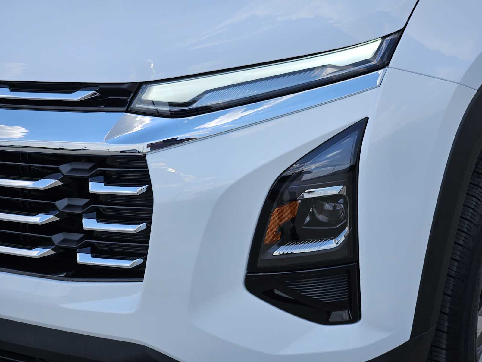 2026 Chevrolet Equinox LT photo 7