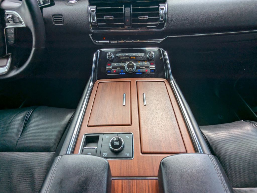 2020 Lincoln Navigator Reserve photo 23