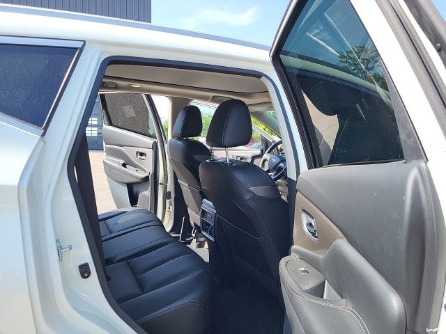 2023 Nissan Murano SL photo 12