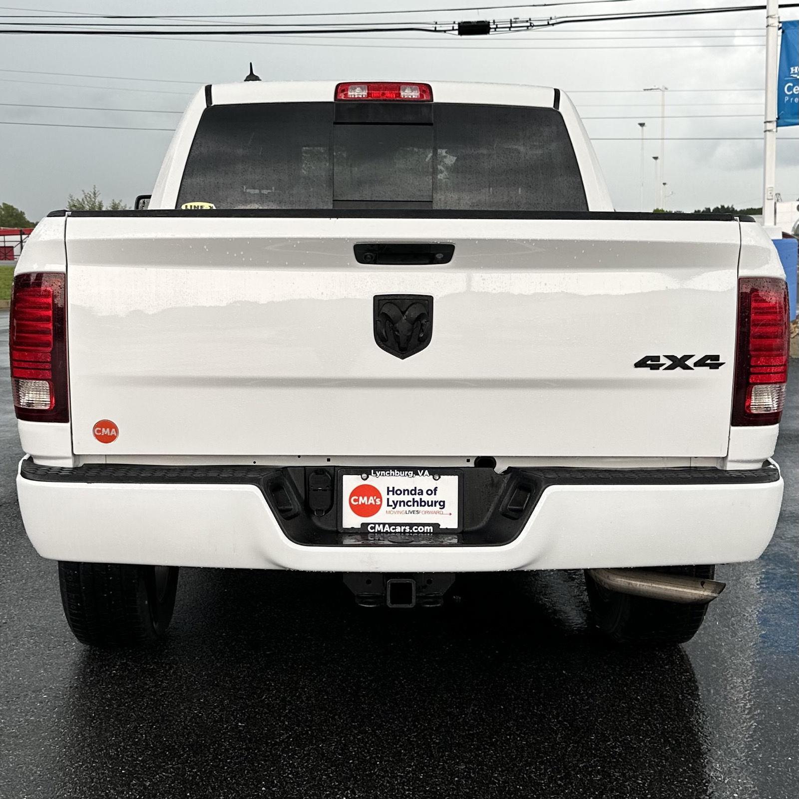 2017 Ram 1500 Sport photo 4