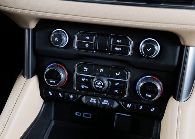 2021 Chevrolet Tahoe Premier photo 15
