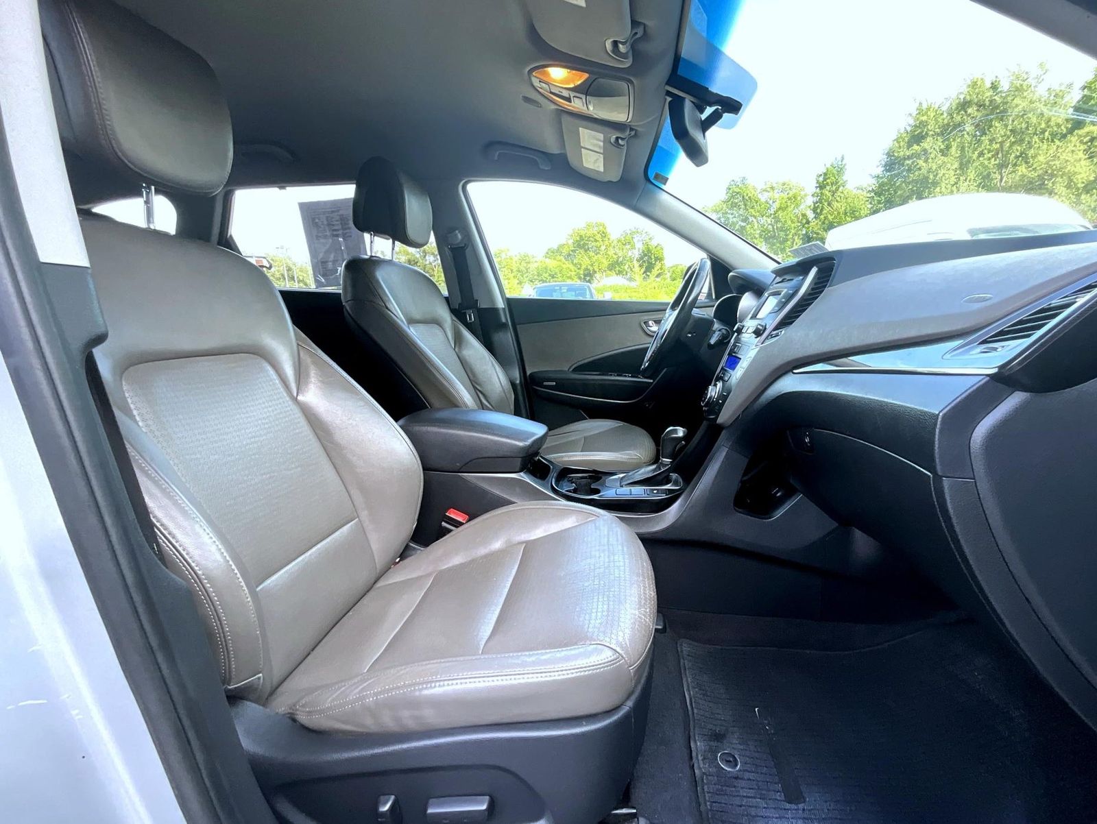 2014 Hyundai Santa Fe Limited photo 14