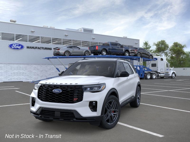 2025 Ford Explorer ST photo 2