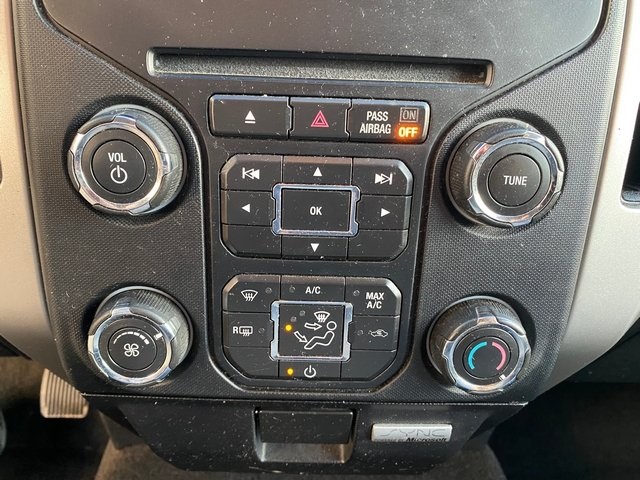 2014 Ford F-150 XLT photo 11