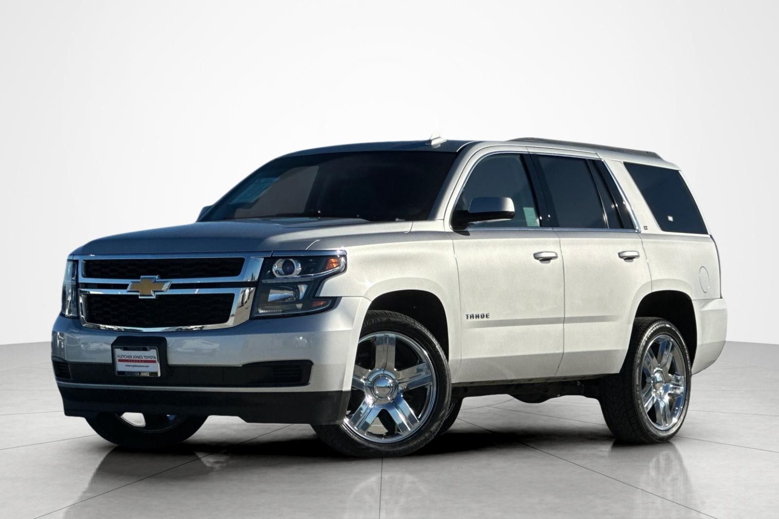 2015 Chevrolet Tahoe LT's photo