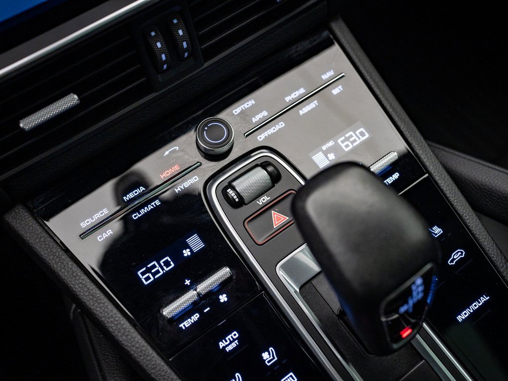 2021 Porsche Cayenne E-Hybrid photo 29