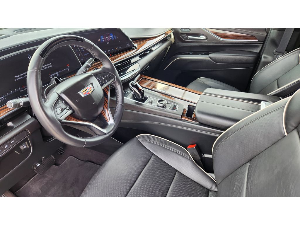 2024 Cadillac Escalade Premium Luxury's photo