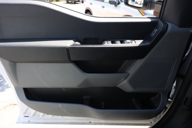 2024 Ford F-350 photo 21