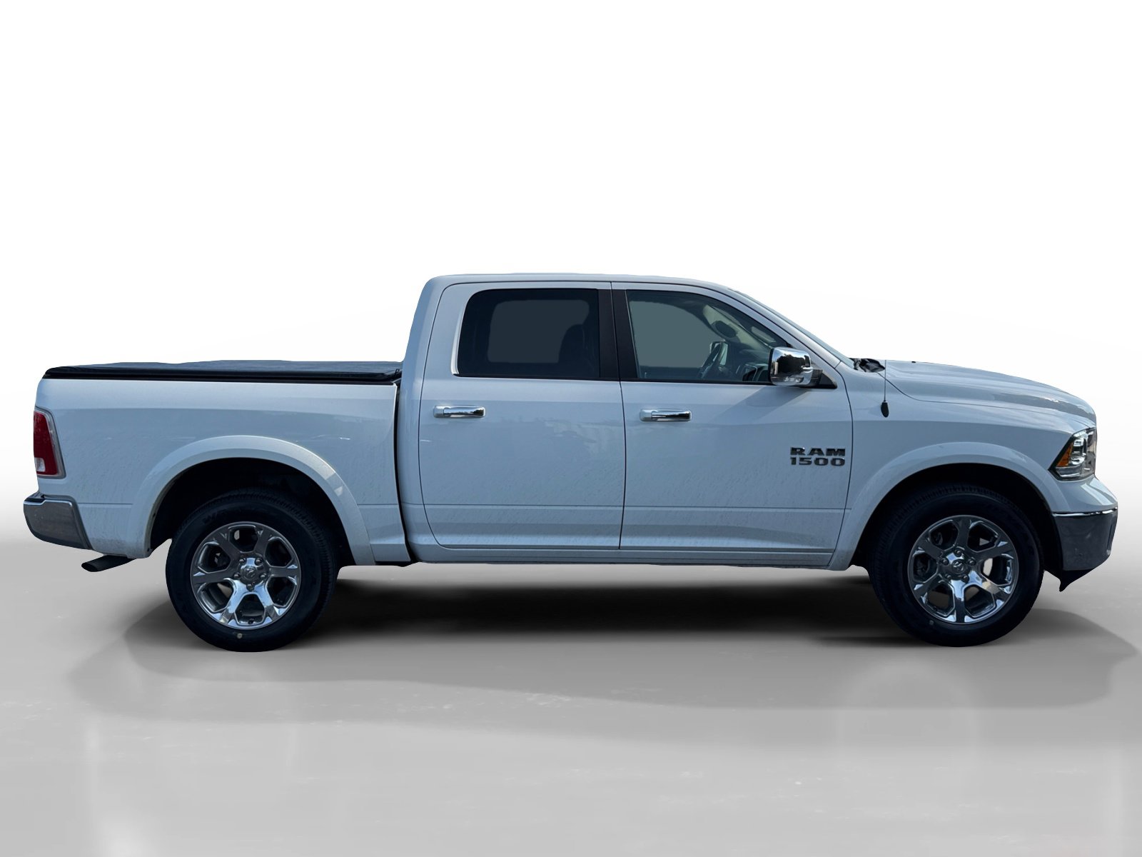 2017 Ram 1500 Laramie photo 6