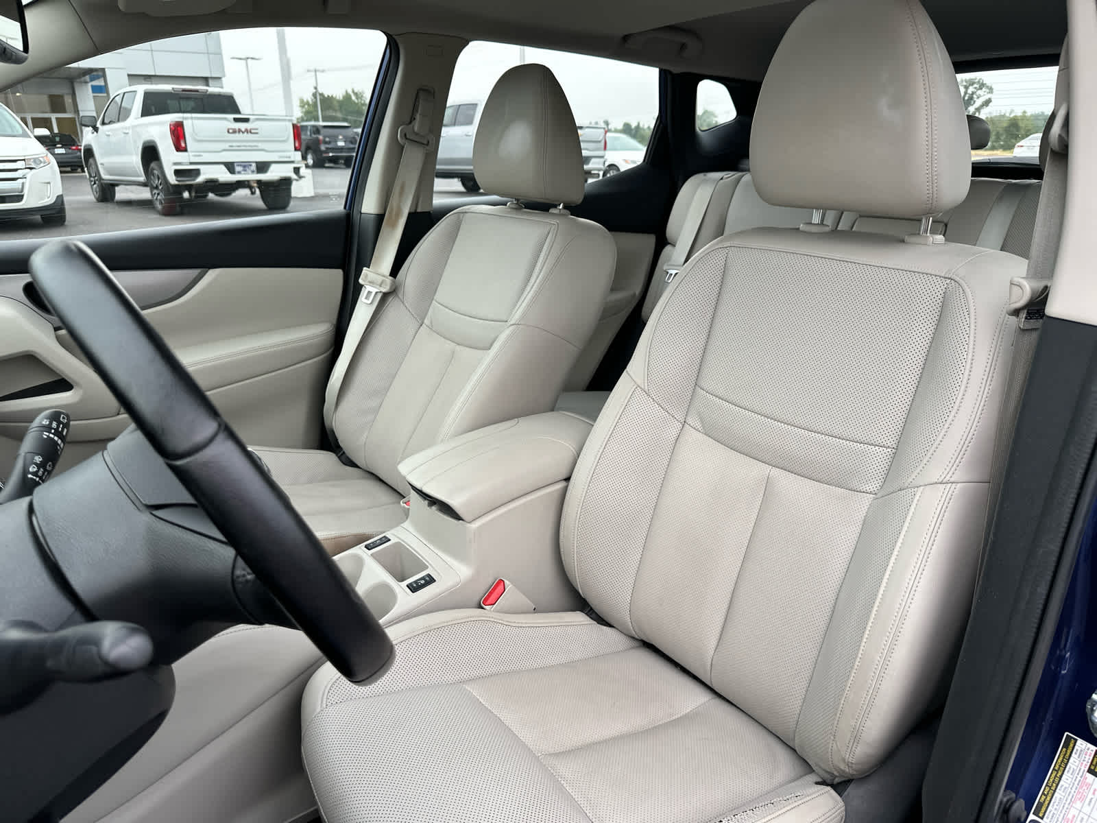 2020 Nissan Rogue Sport SL photo 32