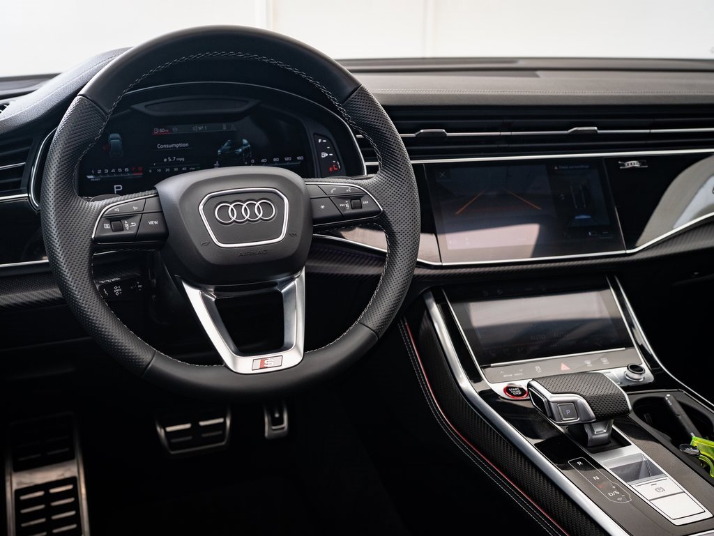 2025 Audi SQ7 Prestige photo 4