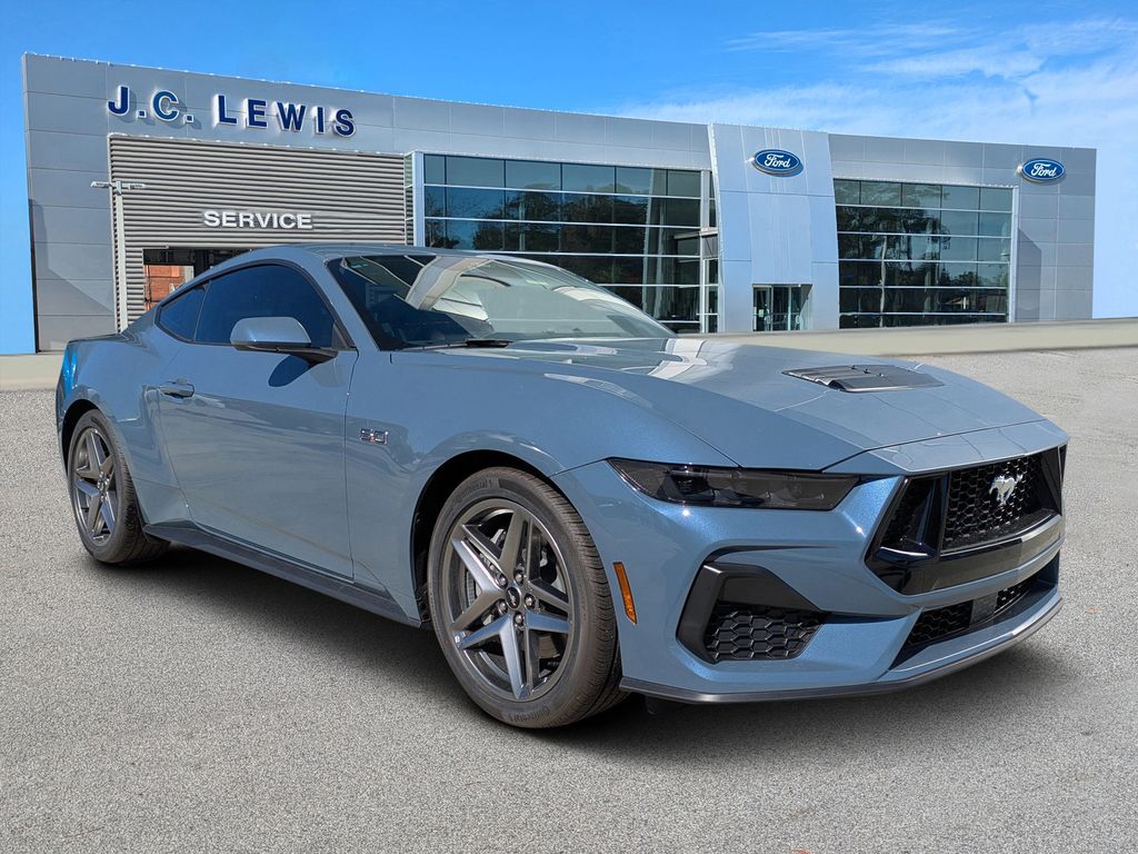 2025 Ford Mustang GT Premium's photo