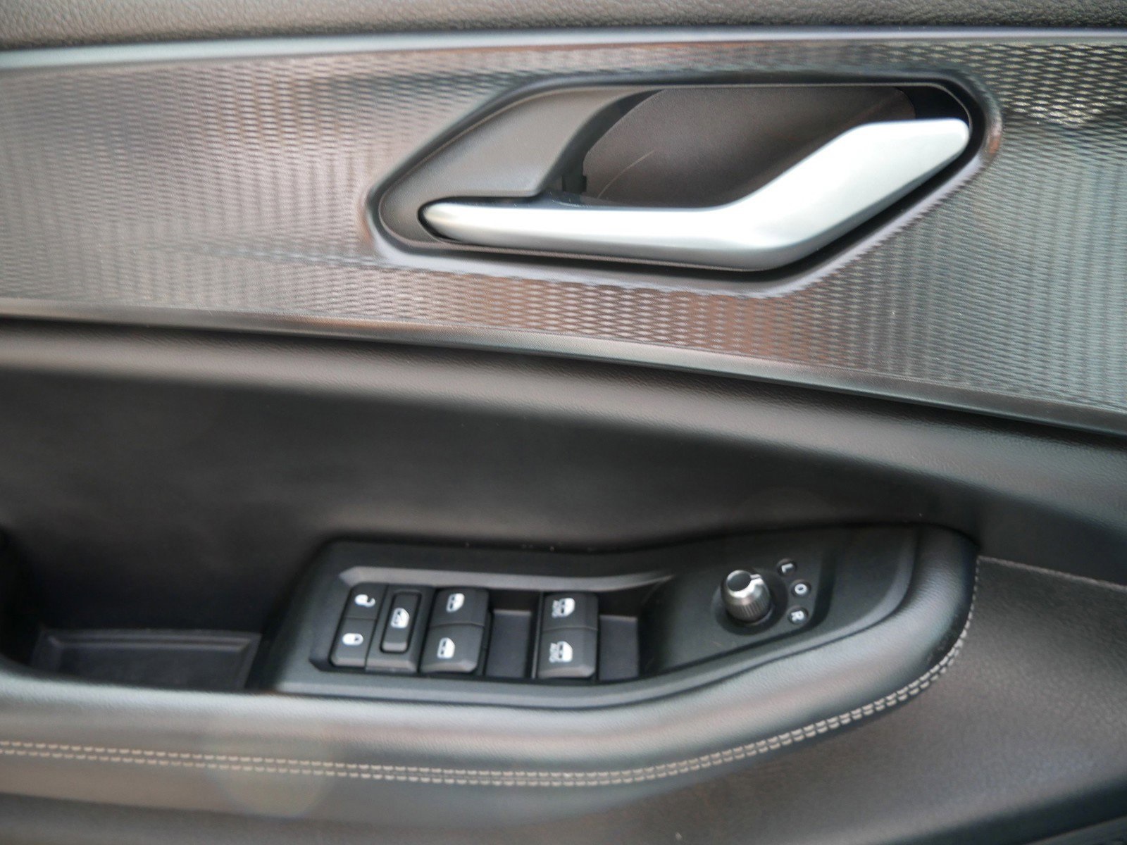 2023 Jeep Grand Cherokee Altitude photo 26