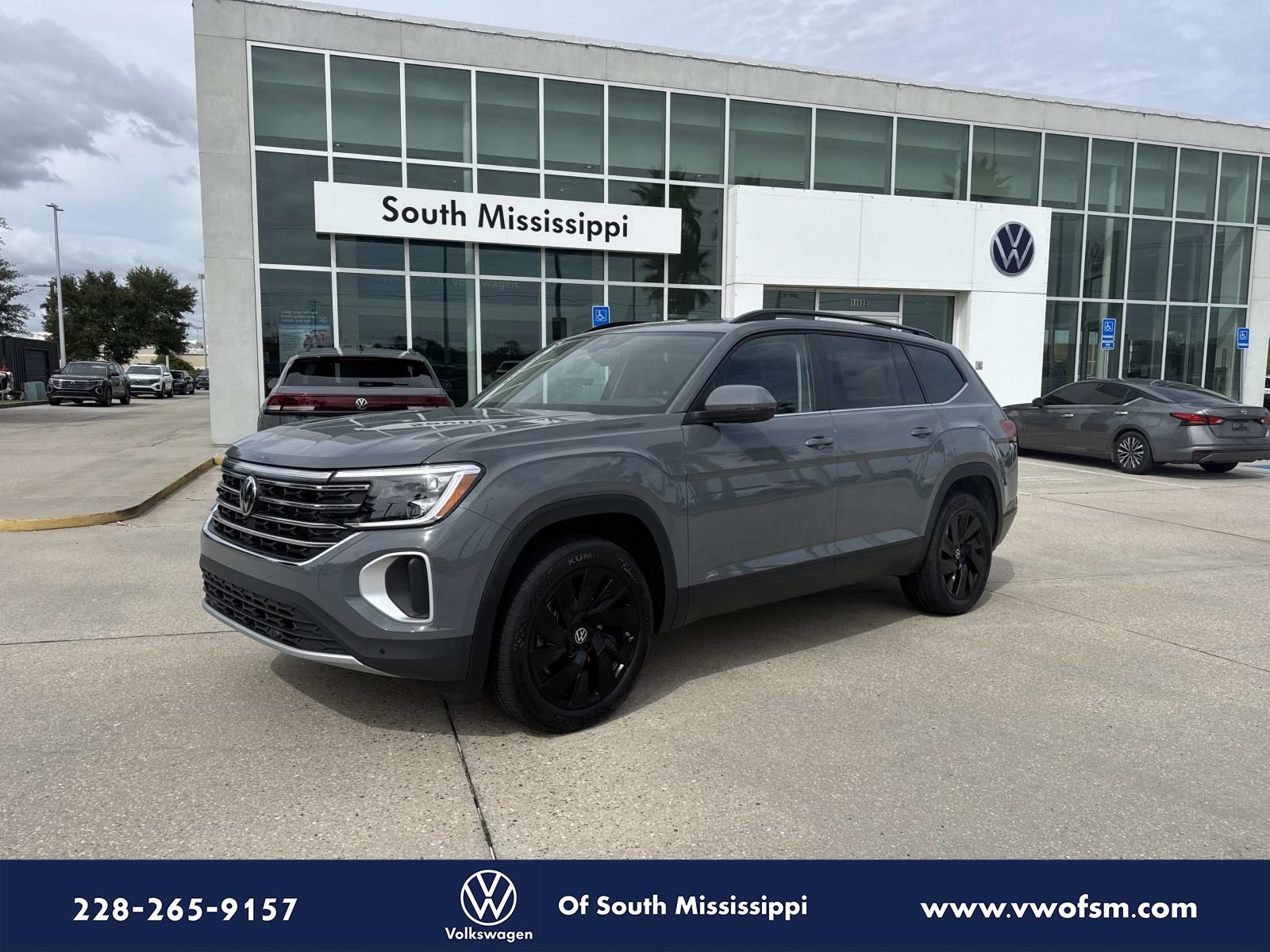 2026 Volkswagen Atlas SE w/Tech's photo