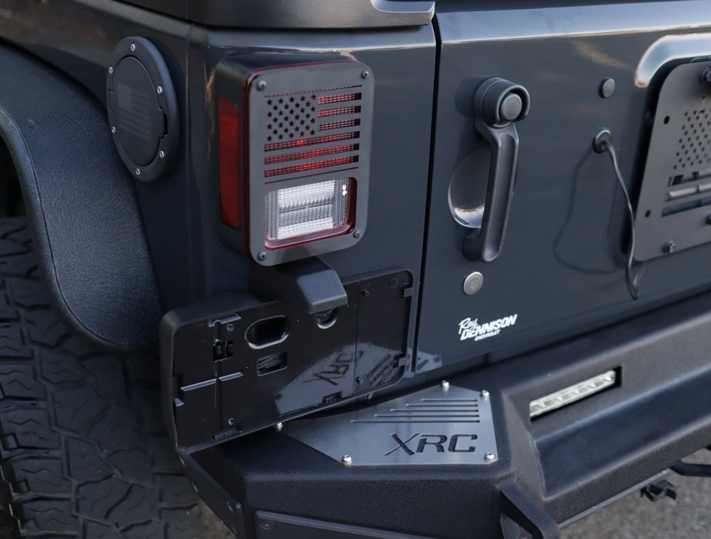 2016 Jeep Wrangler Unlimited Rubicon photo 33