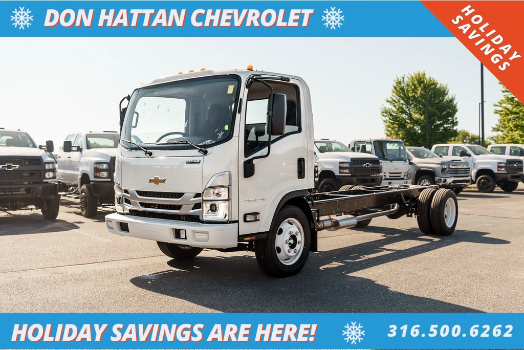 2024 Chevrolet Low Cab Forward Base's photo