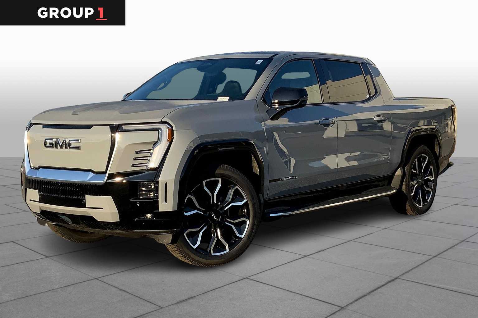 2025 GMC Sierra EV Denali's photo